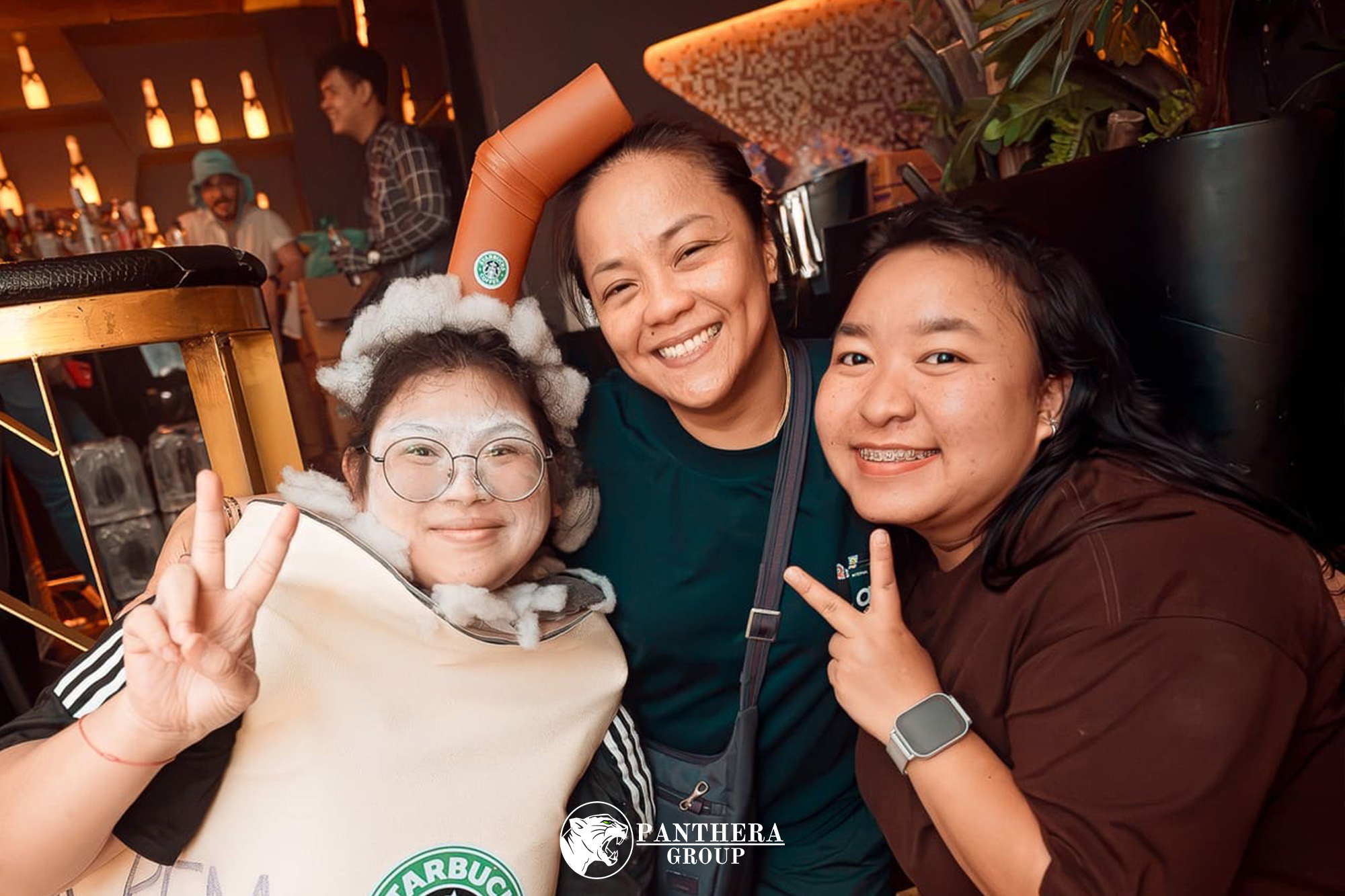Rem Bustillo (GM, Sugar Club Bangkok) with members of her team